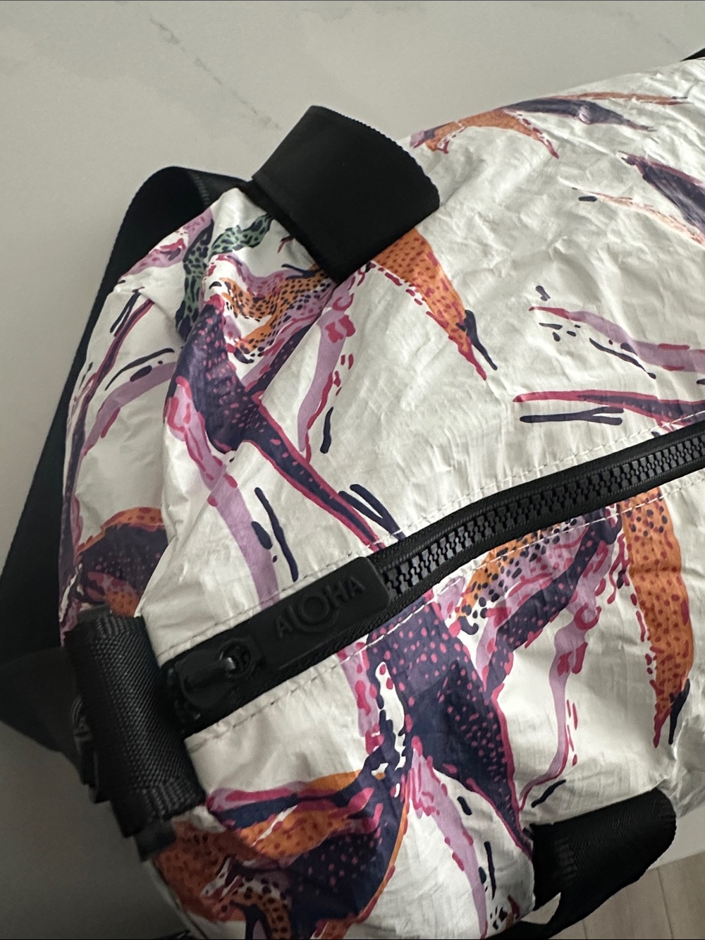 ALOHA Collection Duffle Bag in Paradise on Repeat Print - Picture 5 of 8